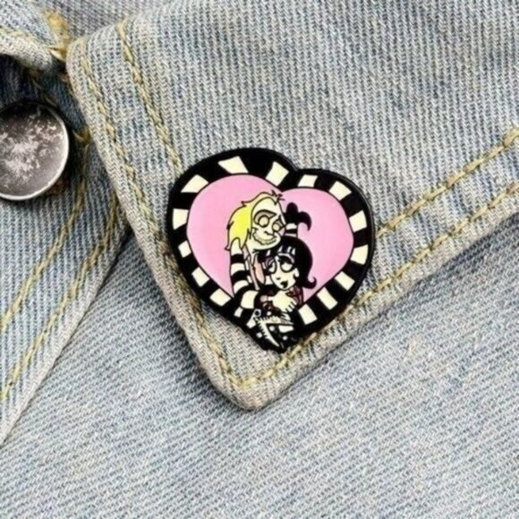 3/20 Beetlejuice Lydia Enamel Pin - Picture 1 of 1